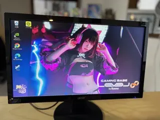コスプレイヤーえなこモデル】コラボゲーミングPCはどんな感じ 