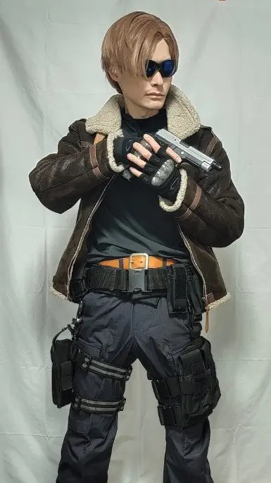 バイオ4】グレイソンさんのレオンがカッコ良すぎる！｜Cospot Media
