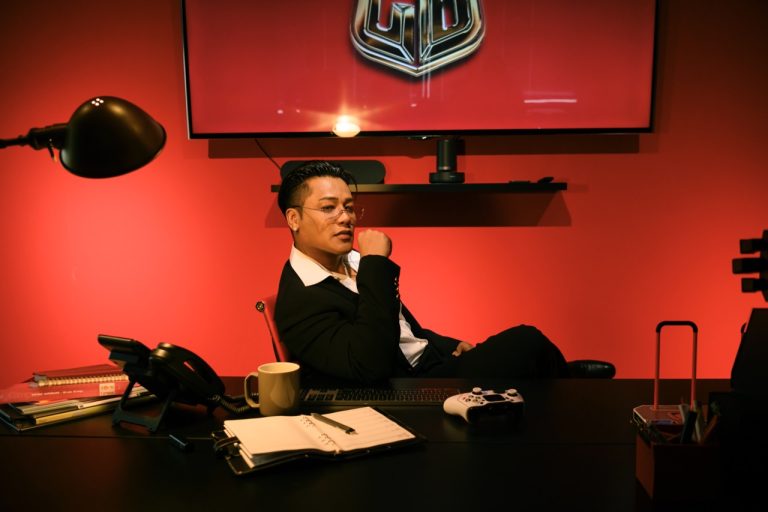 Nintendo Switch™対応新型コントローラー「EVOTOP」LDH JAPAN所属ELLY/CBさんのMV、メイキング動画に登場 ‼5月12日よりAmazonにてセール開催！