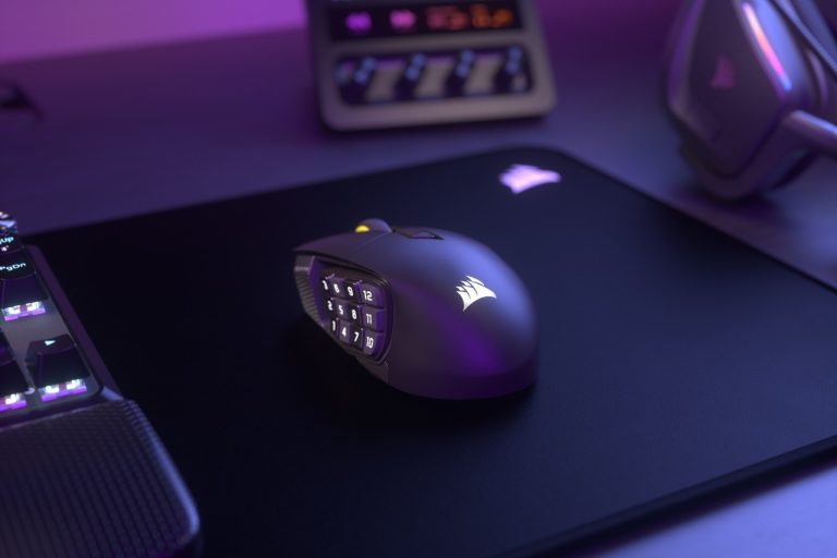 CORSAIRのカスタマイズ可能な16個のボタンを搭載した高性能ワイヤレスゲーミングマウス「SCIMITAR ELITE WIRELESS SE」を販売開始