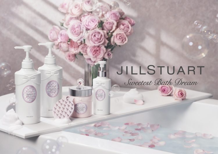 【ジルスチュアート　ビューティ】ライフスタイルシリーズのヘア＆ボディケアアイテムをリニューアル発売。ギフトにもぴったりなウォータートリートメントとシャンプーブラシ、ボディスクラブが新登場。